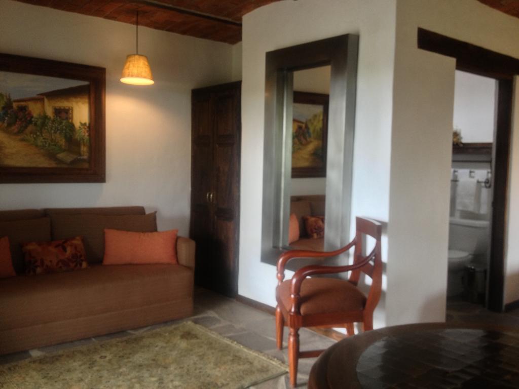 Hotel Villa Cassis Tapalpa Pokoj fotografie